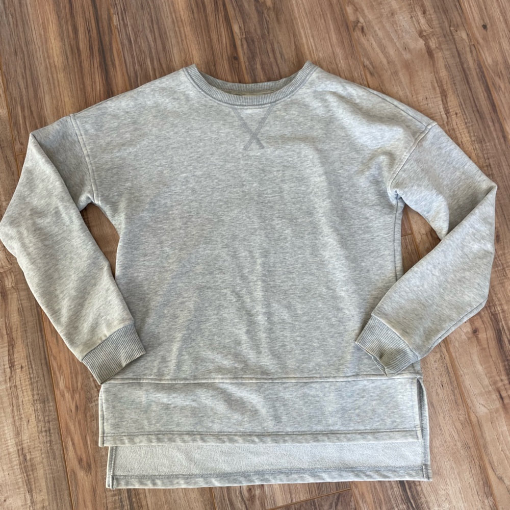 Roolee Light Gray Pullover